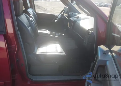 2004 Nissan Titan Le from USA, damaged, VIN 1N6AA07B84N547256